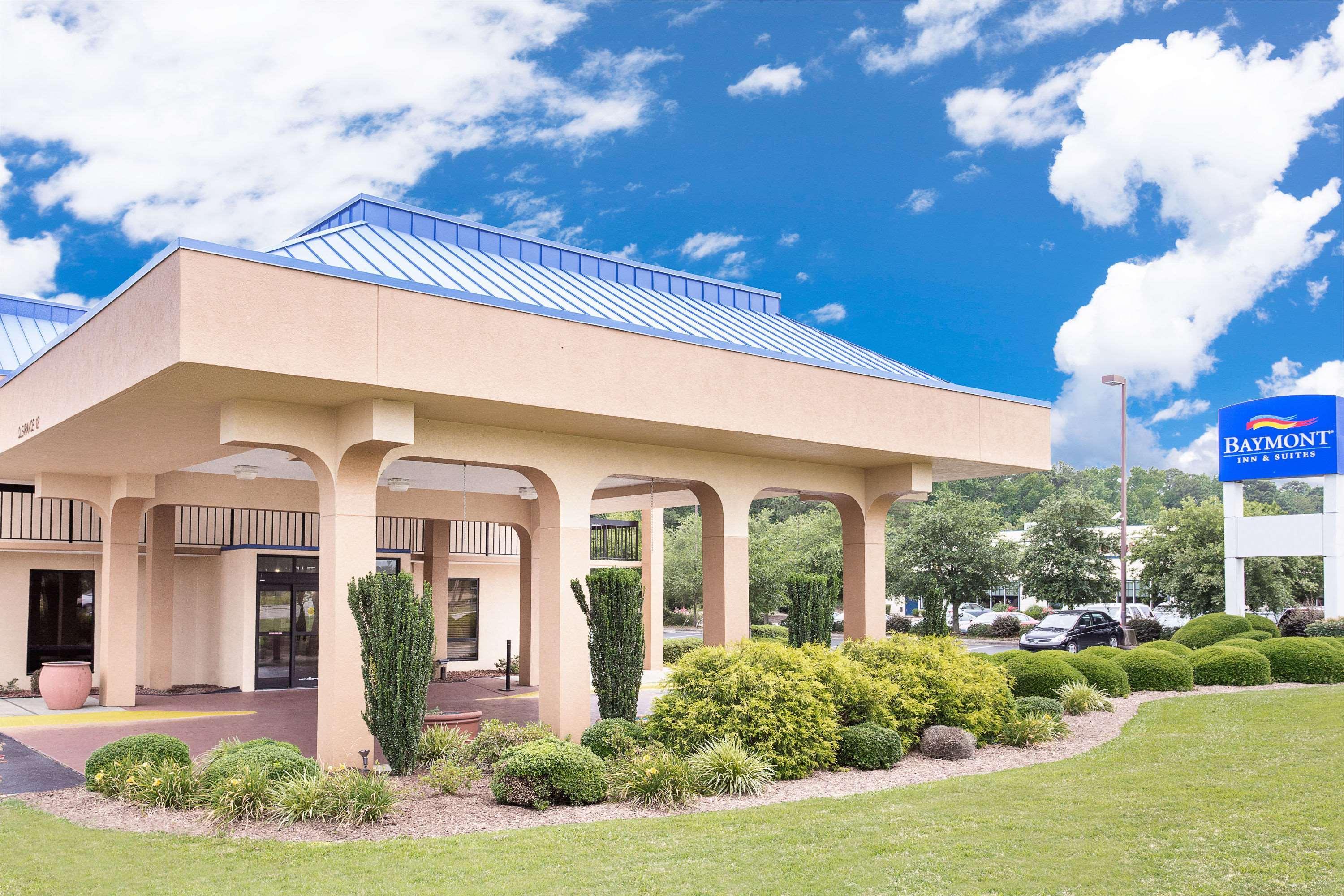 Baymont By Wyndham Greenville Exteriér fotografie